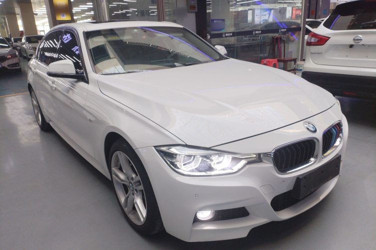 宝马3系 2018款 320Li 领先型M运动套装车身外观3