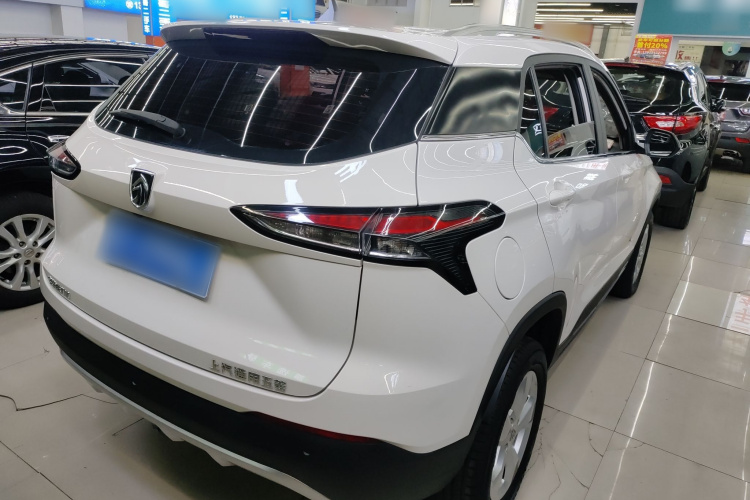 宝骏510 2019款 1.5L 手动乐享型77kW 国VI车身外观7