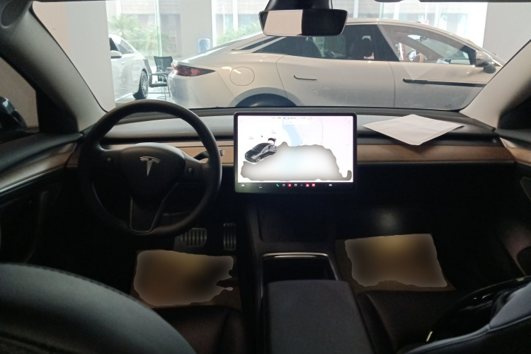 特斯拉 Model 3 2021款 Performance高性能全轮驱动版中控内饰12