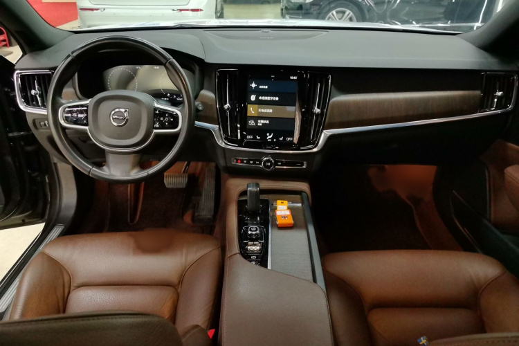 沃尔沃V90 2021款 Cross Country B5 AWD 智远版中控内饰7003