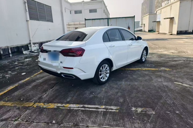 吉利汽车 帝豪 2021款 UP 1.5L CVT向上版车身外观6004