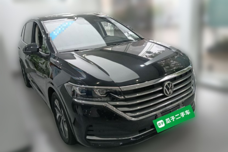 大众 威然 2024款 380TSI 尊驰版车身外观3