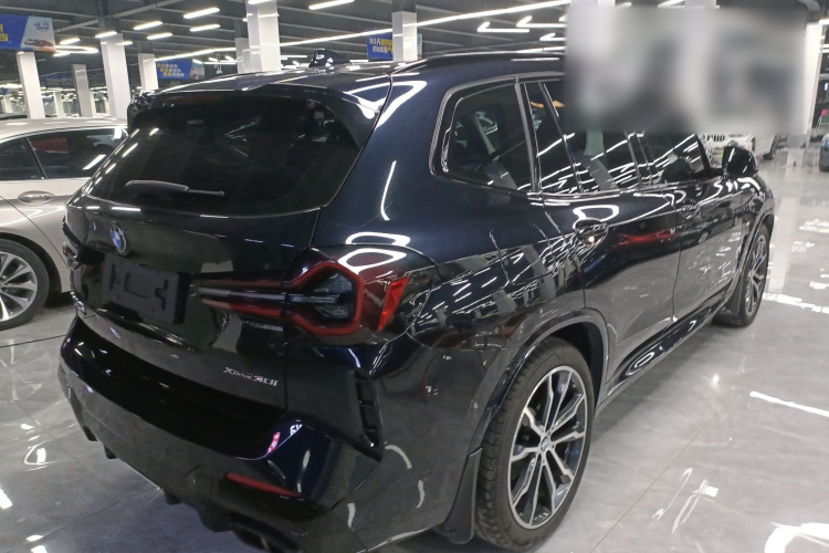 宝马X3 2022款 改款 xDrive30i 领先型 M曜夜套装车身外观7