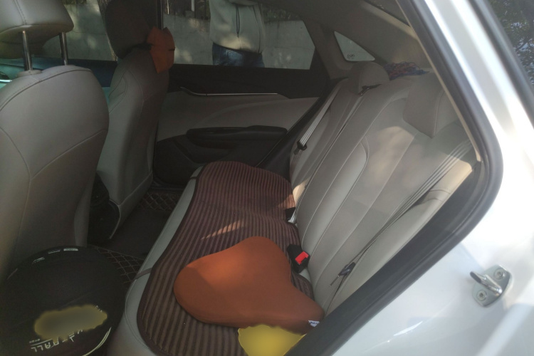 别克 英朗 2021款 典范 1.5L 自动精英型中控内饰7004