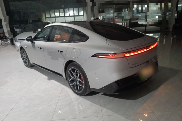 东风奕派 eπ007 2025款 纯电 565四驱Max领航版车身外观6003