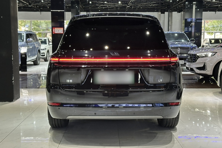 理想汽车 理想L9 2024款 Ultra车身外观6004