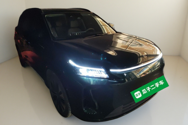 蓝电E5 PLUS 2026款 165km 长续航先享版Ultra 7座车身外观3
