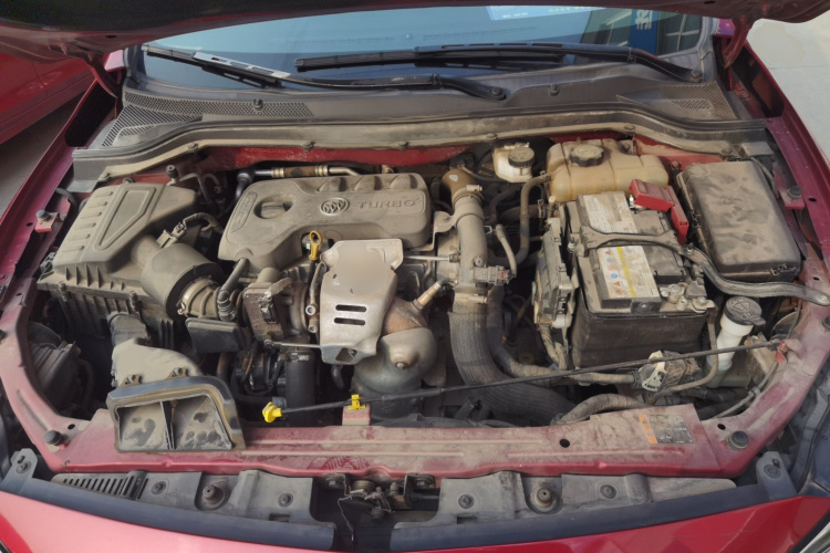 别克 英朗 2018款 15T 双离合精英型 国V机舱底盘24