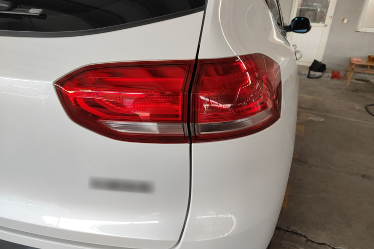 哈弗H6 2017款 红标 1.3T 自动两驱智尚型车身外观6002