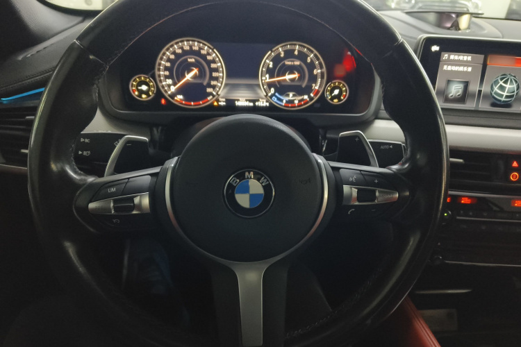 宝马X6 2019款  xDrive35i尊享型 M运动套装中控内饰13