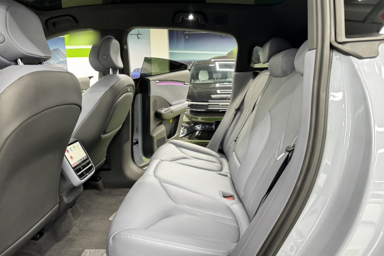 小鹏G7 2025款 702 超长续航 Max中控内饰7004