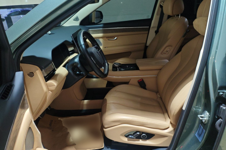 鸿蒙智行 问界M7 2022款 1.5T 四驱旗舰版中控内饰19