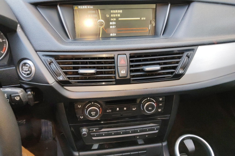 宝马X1 2013款 sDrive18i 领先型局部细节16