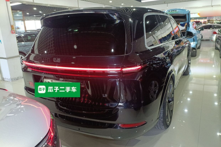 理想汽车 理想L9 2022款 Max车身外观7
