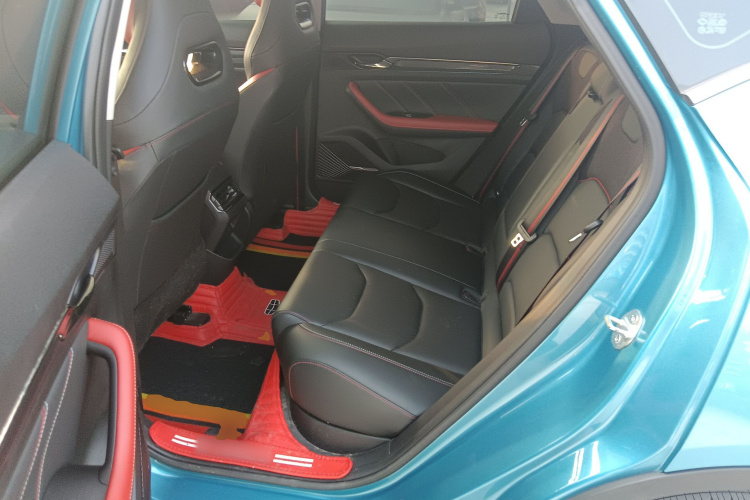 吉利汽车 帝豪S 2021款 1.4T CVT尊贵型中控内饰21