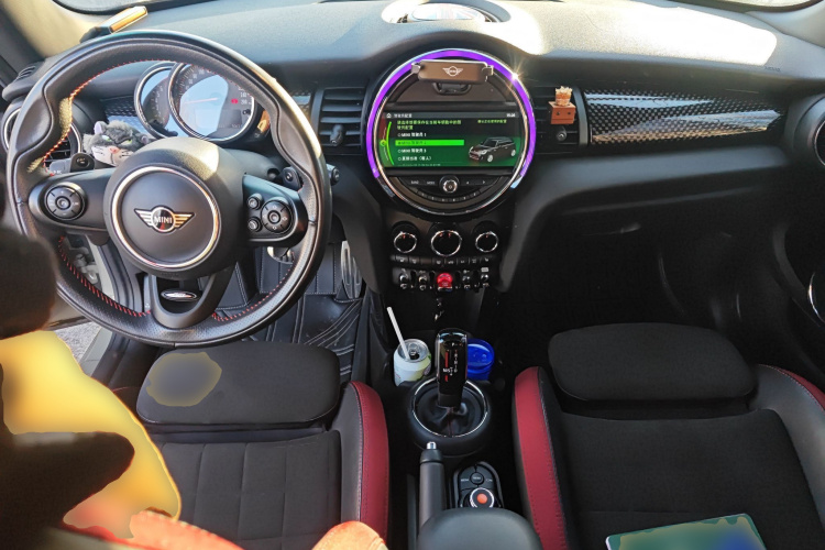 MINI 2019款 2.0T COOPER S 赛车手中控内饰12