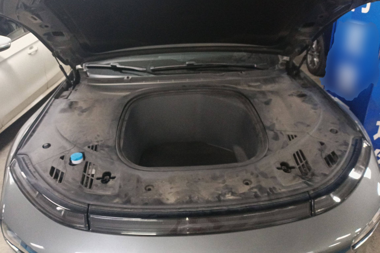 小鹏P7 2020款 670N局部细节24