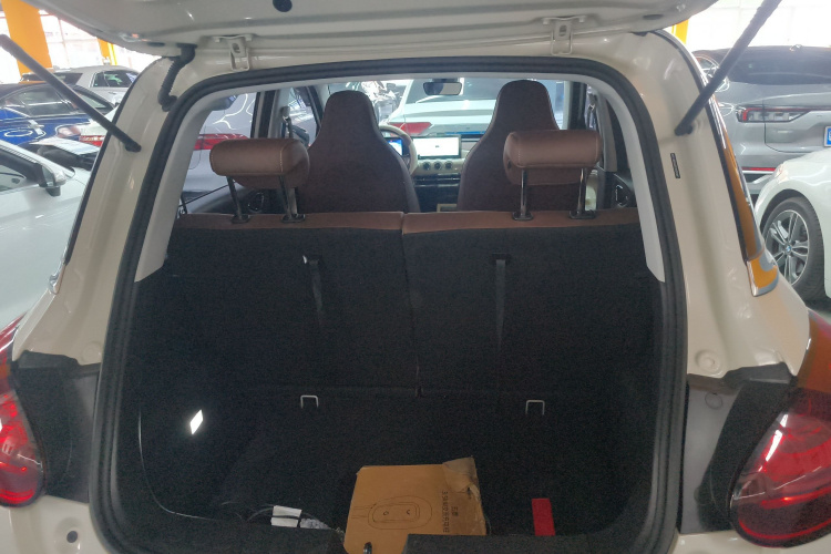 五菱汽车 五菱缤果 2023款 333km 悦享+款局部细节23