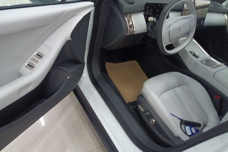 小鹏P7+ 2024款 超长续航 Max中控内饰7003