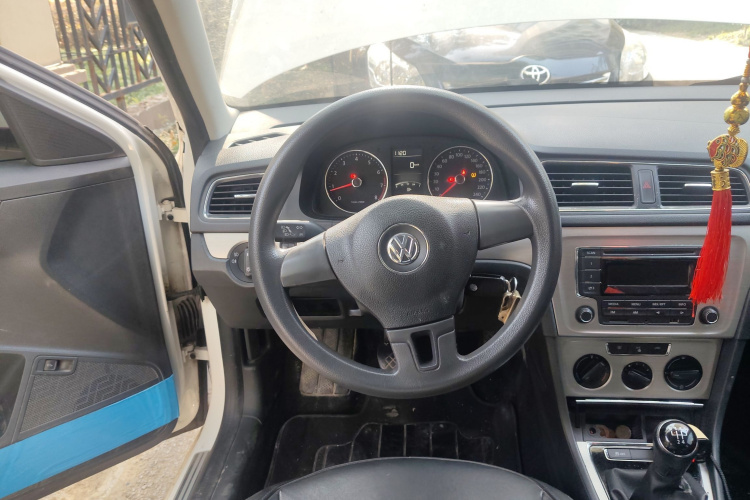 大众 朗逸 2013款 改款 1.4TSI 手动舒适版中控内饰13