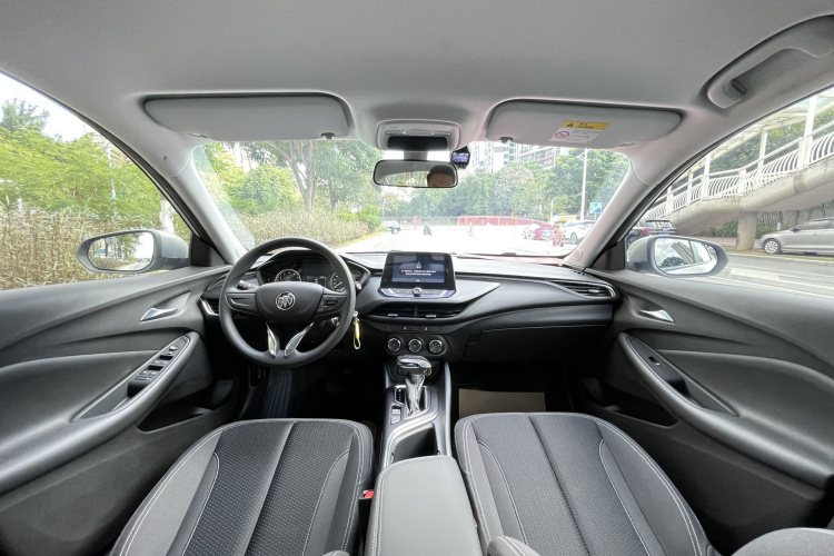 别克 威朗 2023款 Pro 乐逸版中控内饰7010