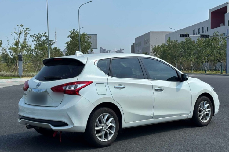 日产 骐达TIIDA 2024款 1.6L CVT智行版车身外观6004