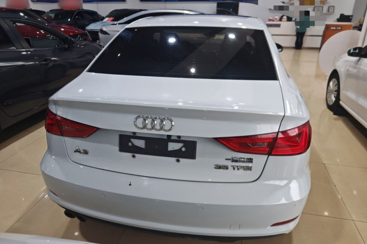 奥迪A3 2015款 Limousine 35 TFSI 百万纪念智领型车身外观6004