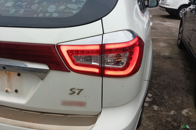 比亚迪S7 2016款 2.0T 自动尊贵型Plus车身外观6006