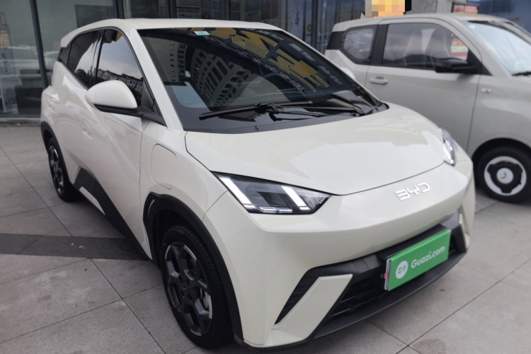 比亚迪 海鸥 2025款 305km 自由版车身外观3