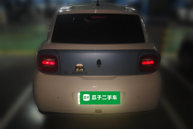欧拉黑猫 2021款 351km 标准型车身外观6004