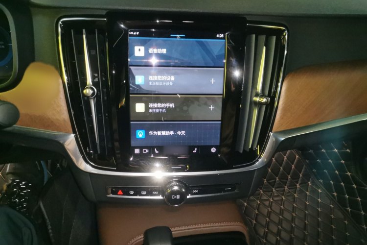 沃尔沃S90新能源 2024款 插电式混动 四驱长续航智逸豪华版局部细节16