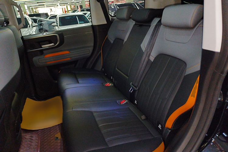 北京越野 北京BJ40 2024款 2.0T 全新城市猎人版 侠客型中控内饰7004