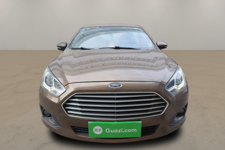 福特 福睿斯 2017款 1.5L 自动舒适型车身外观2