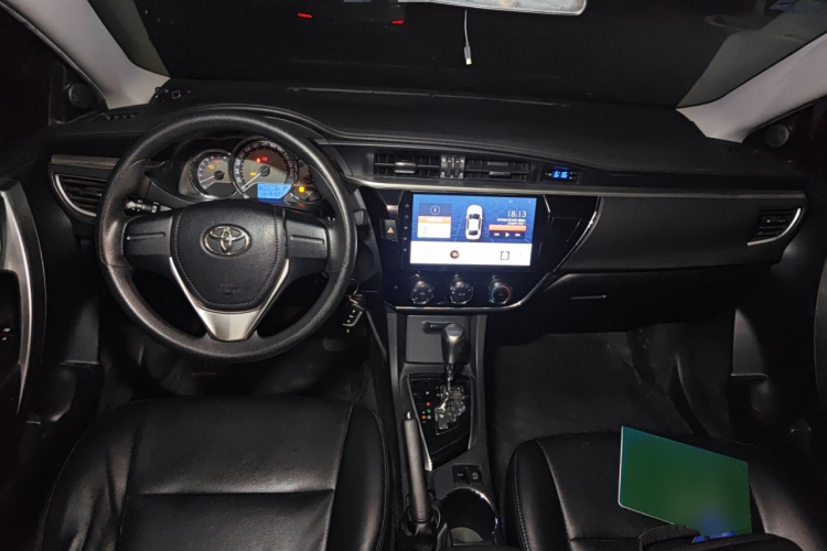 丰田 卡罗拉 2017款 1.2T CVT GL中控内饰12