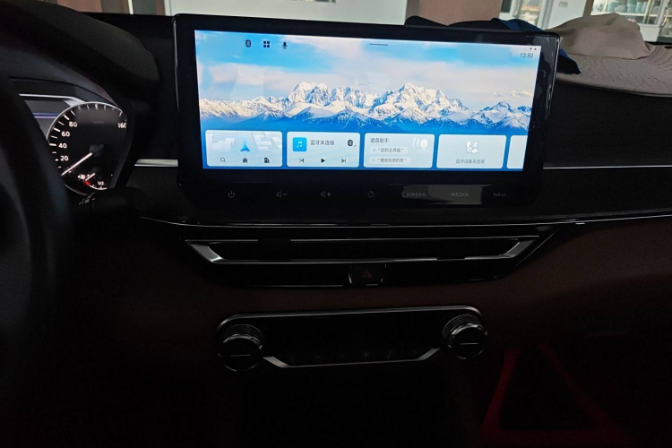 日产 天籁 2022款 2.0L XL-TLS 悦享版局部细节16