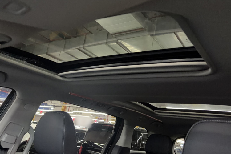 广汽传祺 传祺M8 2023款 领秀系列 390T 尊贵版局部细节22