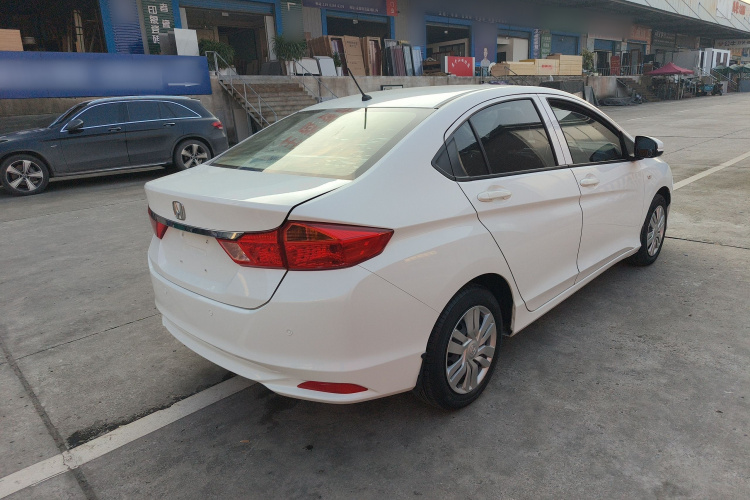 本田 锋范 2017款 1.5L 手动舒适版车身外观7