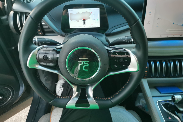 比亚迪 元PLUS 2023款 冠军版 430KM 超越型局部细节13