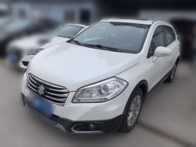铃木 锋驭 2014款 1.6L CVT两驱精英型