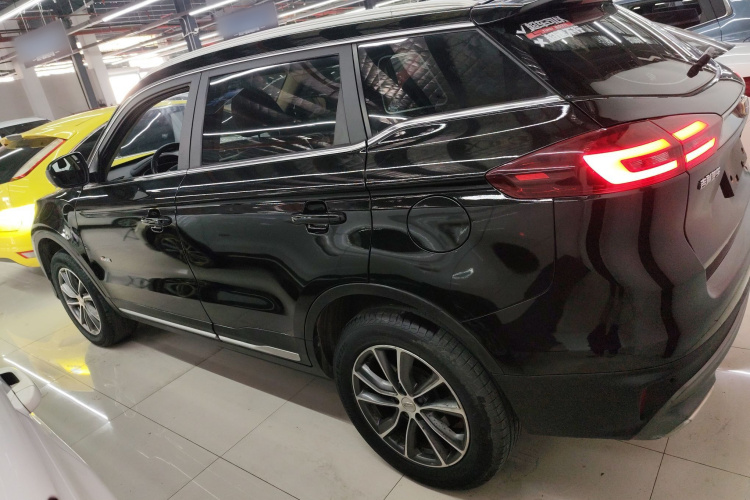 吉利汽车 博越 2020款 1.8TD DCT两驱智联型4G互联版车身外观6003