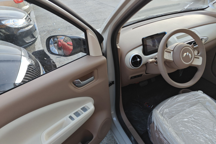 五菱汽车 宏光MINIEV 2025款 四门版 进阶款中控内饰20