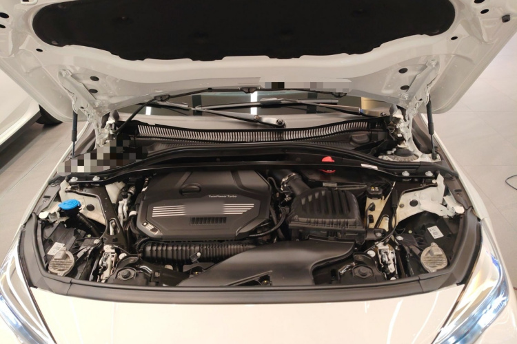 宝马2系(进口) 2023款 225i 四门轿跑车 M运动曜夜套装机舱底盘24