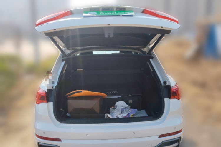 奥迪Q3 2020款 35 TFSI 进取动感型中控内饰23