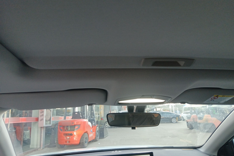 吉利汽车 帝豪 2023款 第4代冠军版 1.5L CVT尊贵型局部细节22