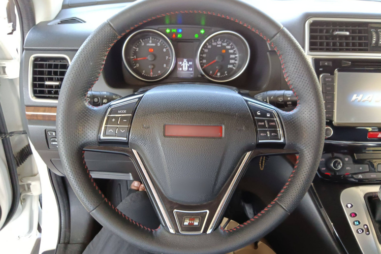 哈弗H6 2014款 运动版 2.4L 自动精英型中控内饰13