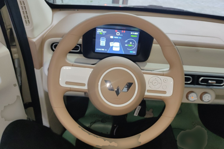 五菱汽车 宏光MINIEV 2024款 第三代 215km 进阶版中控内饰13