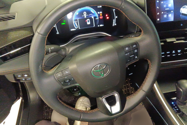 丰田 亚洲龙 2024款 双擎 2.0L 臻选版中控内饰13