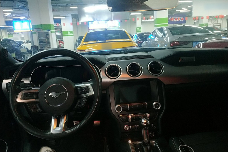 福特 Mustang 2021款 2.3T EcoBoost中控内饰12