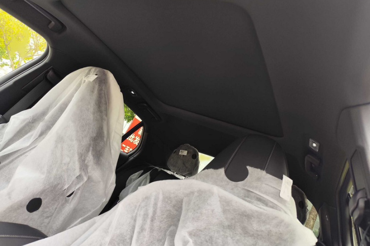 领克03 2026款 1.5TD DCT Halo中控内饰7004