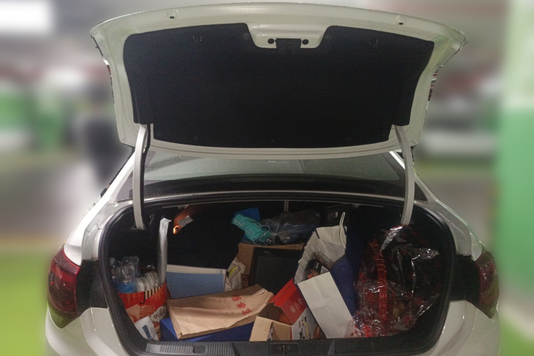 雪铁龙C4L 2019款 230THP 自动领先型中控内饰23